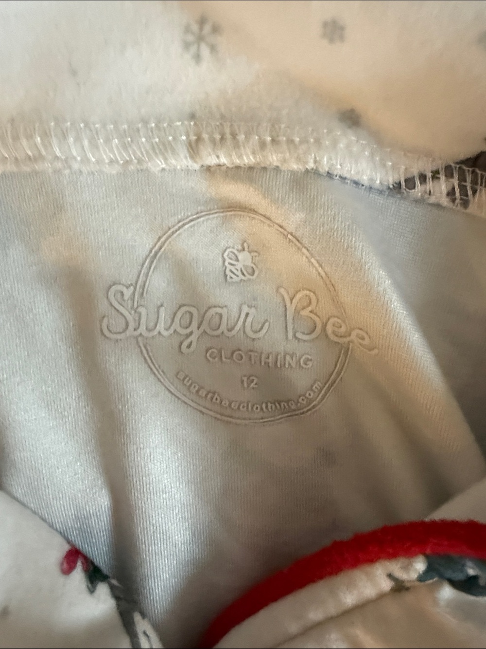 Sugarbee boys White Holiday Christmas Pajama Set with Red Trim - Picture 6 of 6